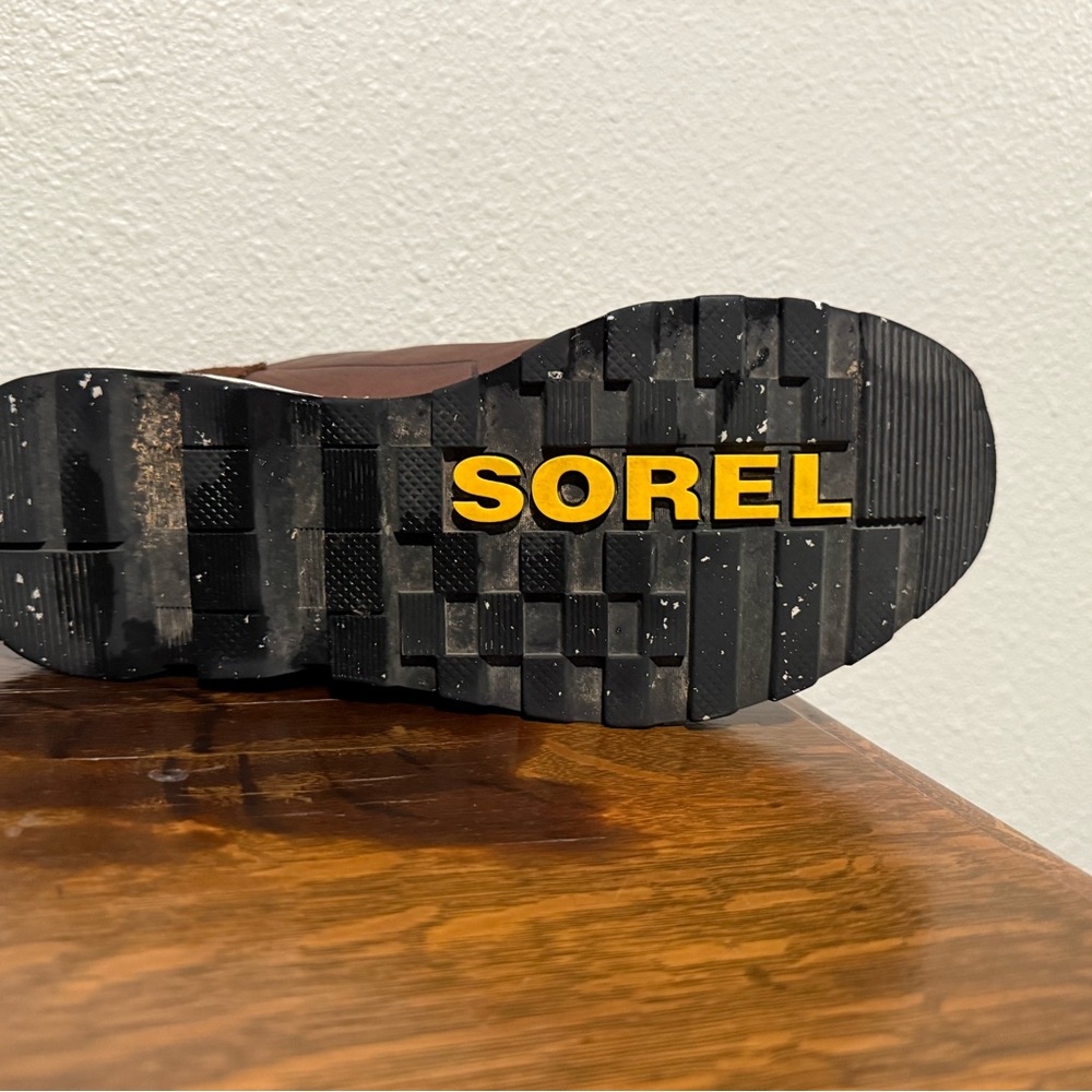 Sorel Men's Brown and Black Boots - Picture 10 of 10